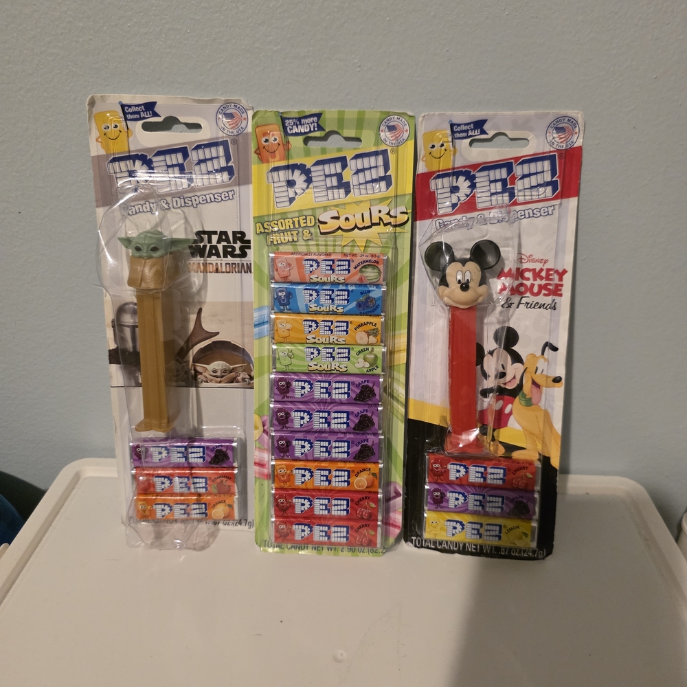 PEZ Dispenser Set with Candy